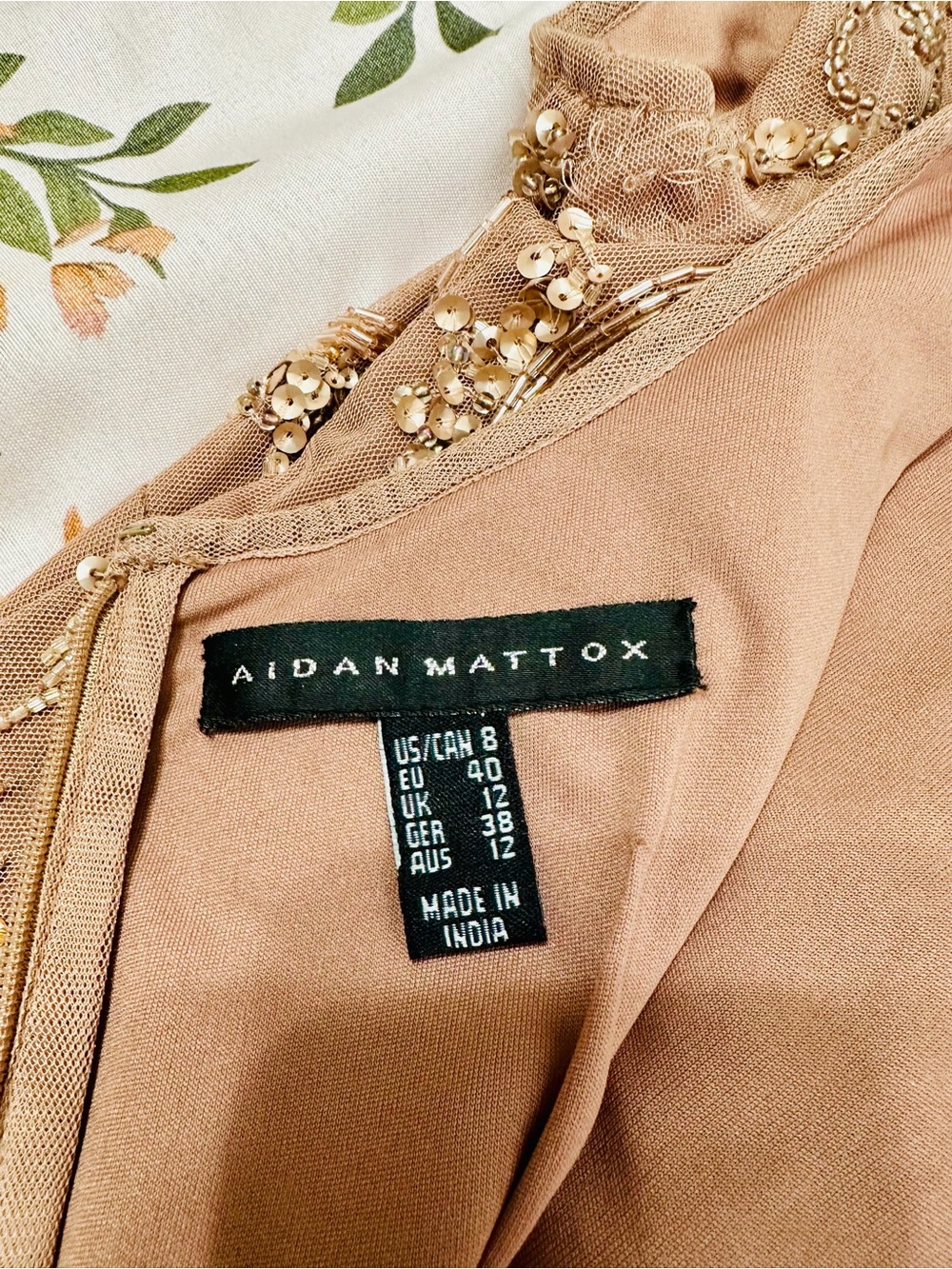 Aiden Mattox Embellished Nude Beaded Cap-Sleeve cocktail/formal Dress - Picture 5 of 6